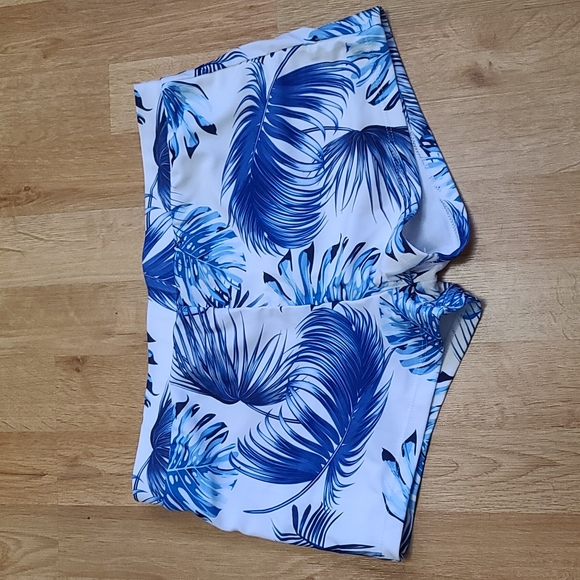 Bathing suit shorts cover up blue palm by Sea Grove sz Large - Picture 2 of 4
